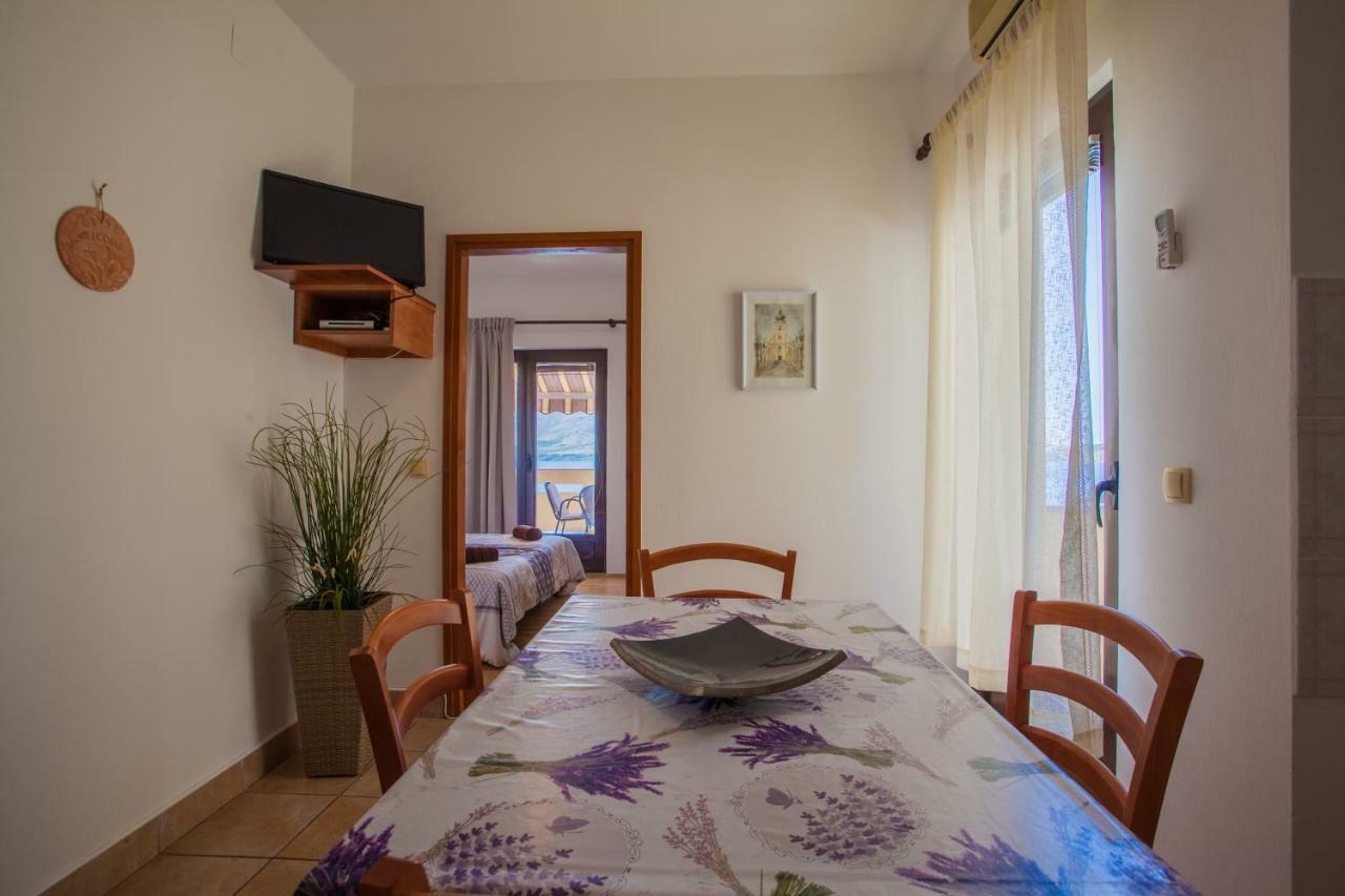 Apartmani Komesic Zubovići Esterno foto