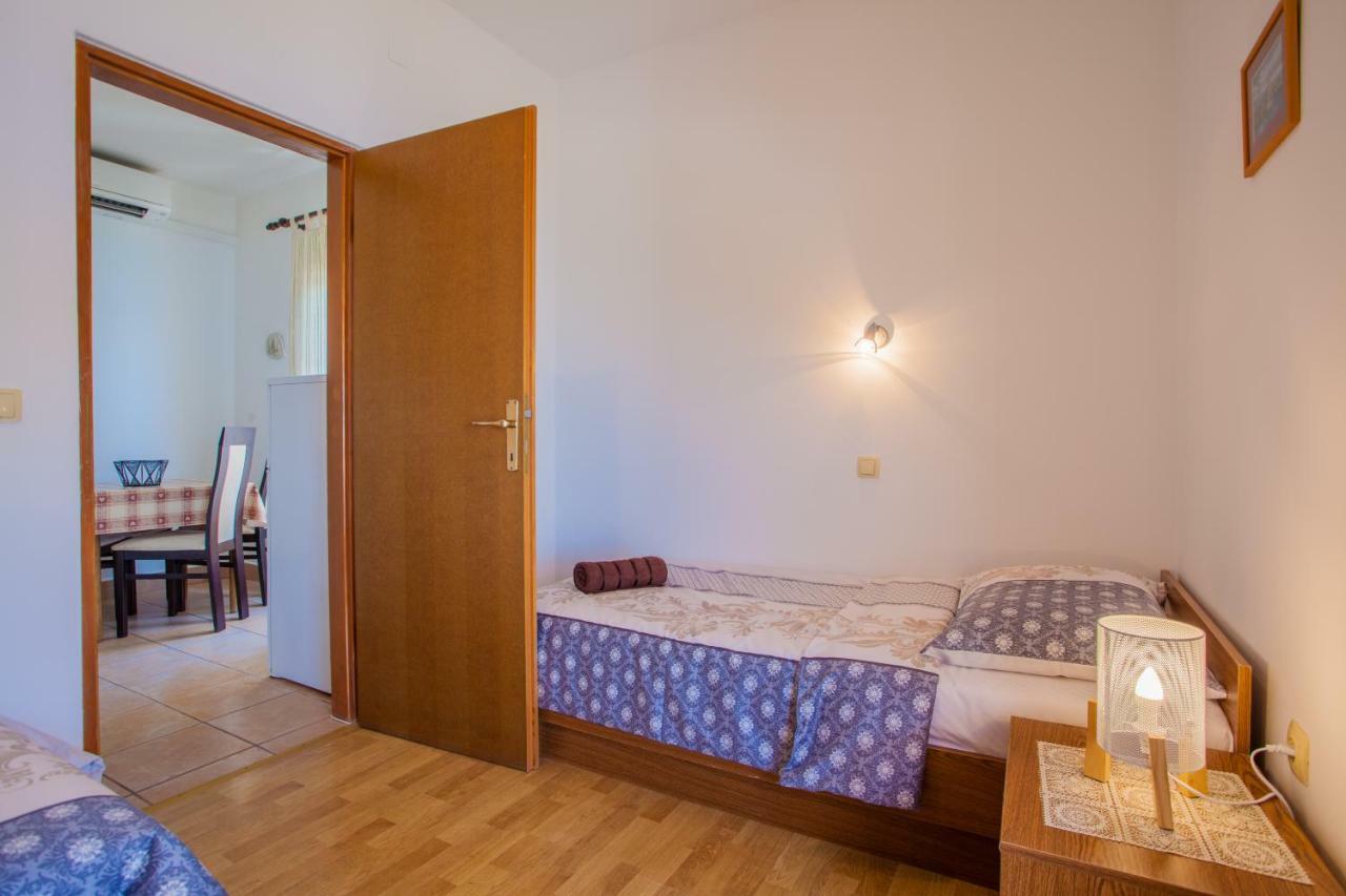 Apartmani Komesic Zubovići Esterno foto