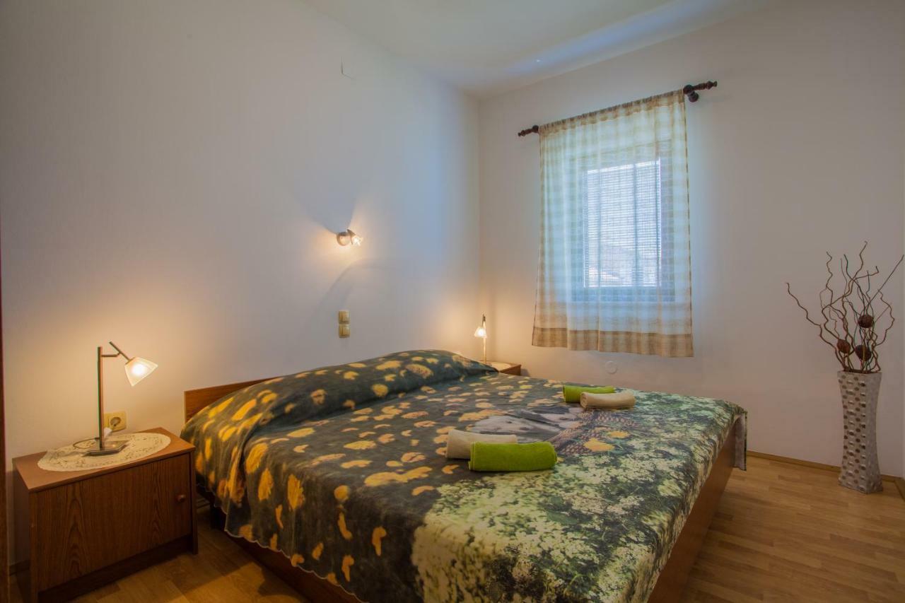 Apartmani Komesic Zubovići Esterno foto